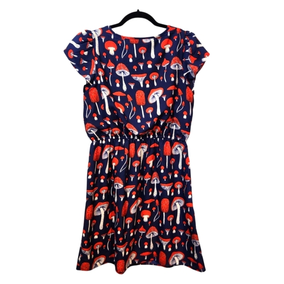 MODCLOTH SATURDAY SPLENDOR A LINE  MUSHROOM DRESS, RED BLUE AND WHITE SZ M - Picture 6 of 11